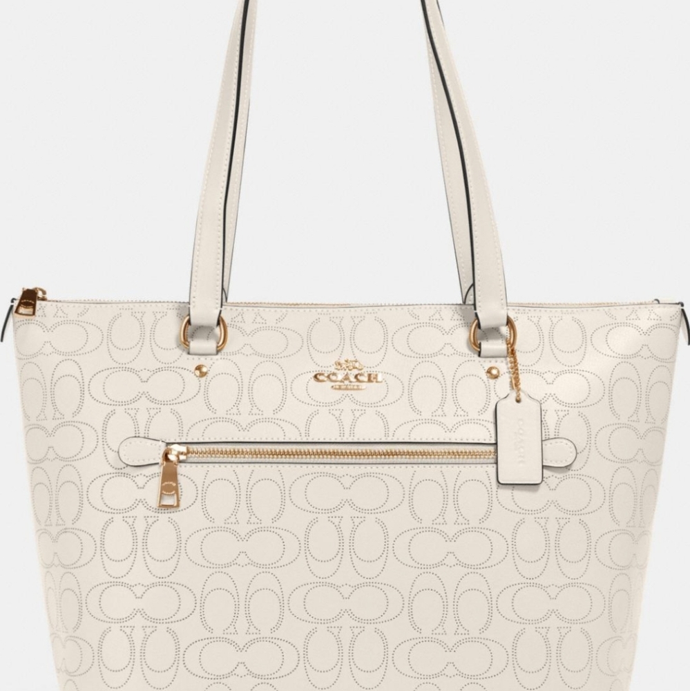 Coach handbag, NWT,    ❤
